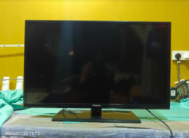 Samsung Flat Screen TV